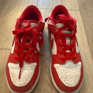 Youth Nike tennis shoes 1Y